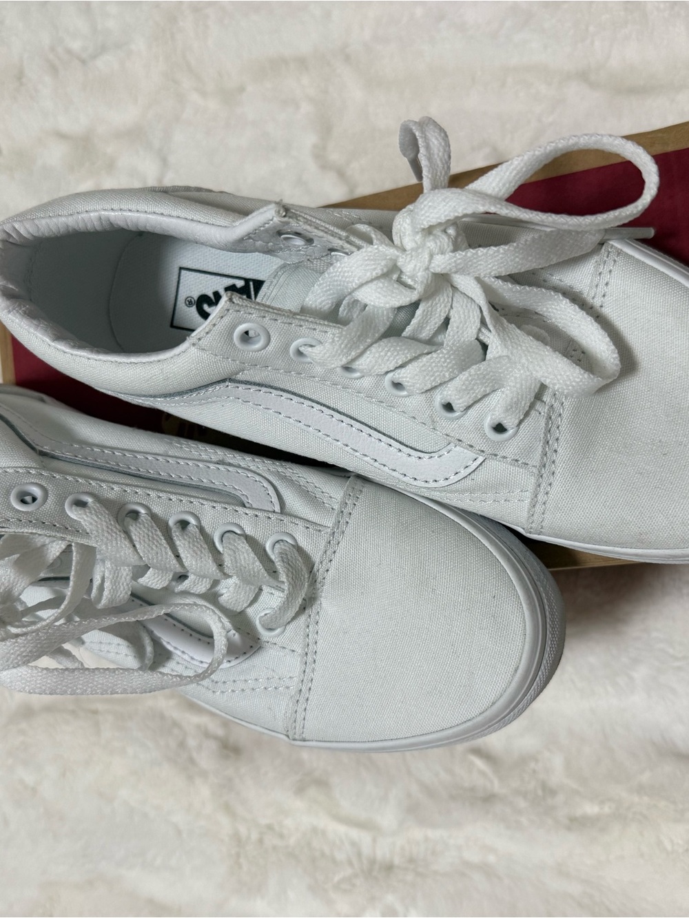 Vans Women's White Canvas Low-Top Sneakers
